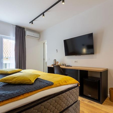 2M Exclusive Rooms ซาดาร์ ภายนอก รูปภาพ