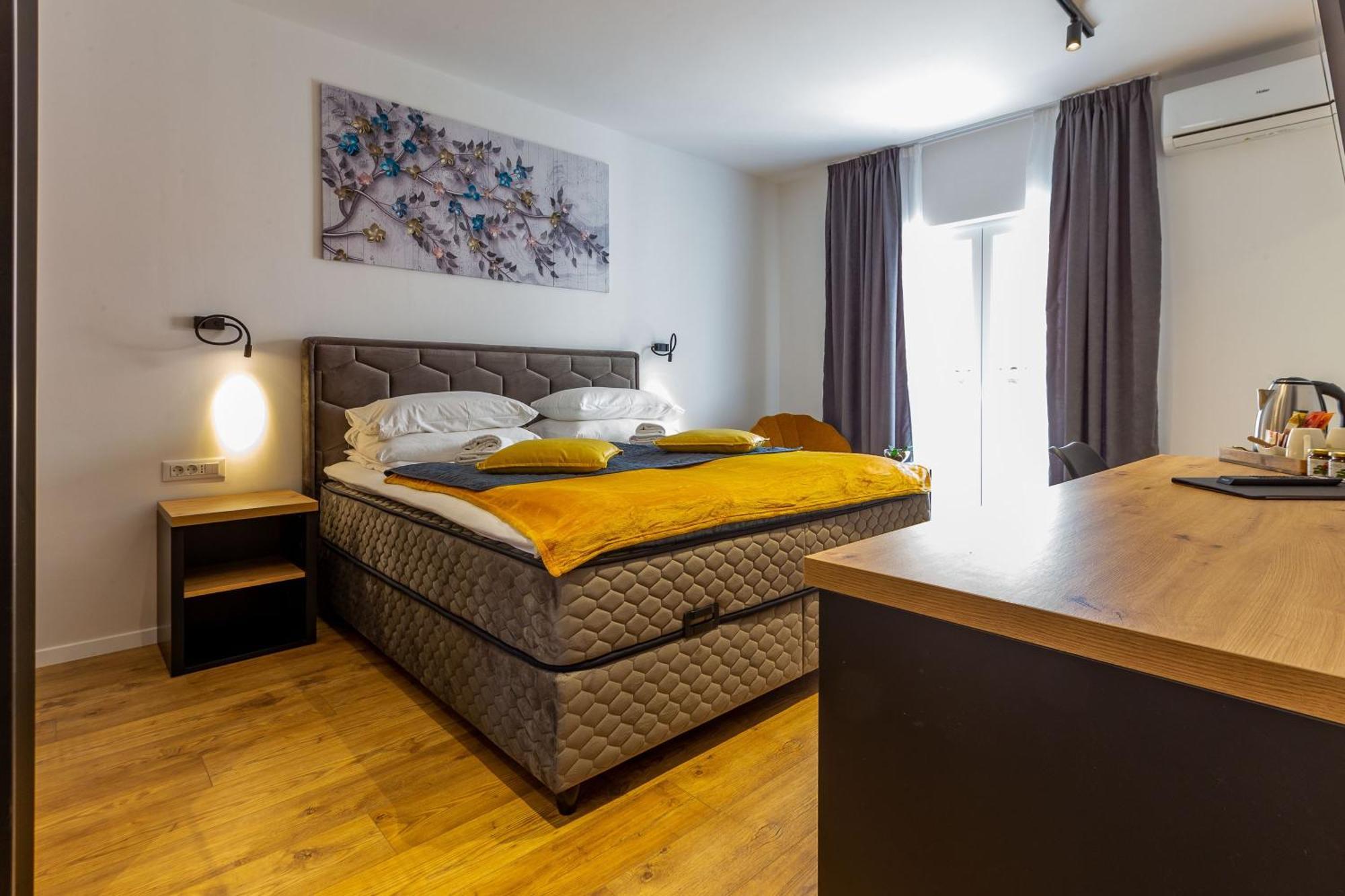 2M Exclusive Rooms ซาดาร์ ภายนอก รูปภาพ